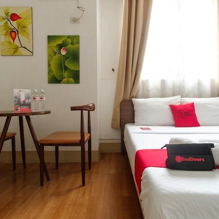 Reddoorz Near V Mapa Station Hotel Manila Kültér fotó