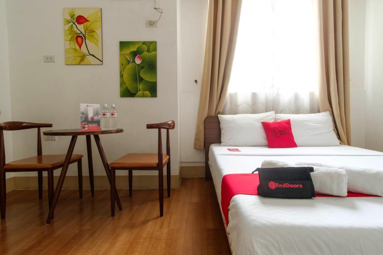 Reddoorz Near V Mapa Station Hotel Manila Kültér fotó