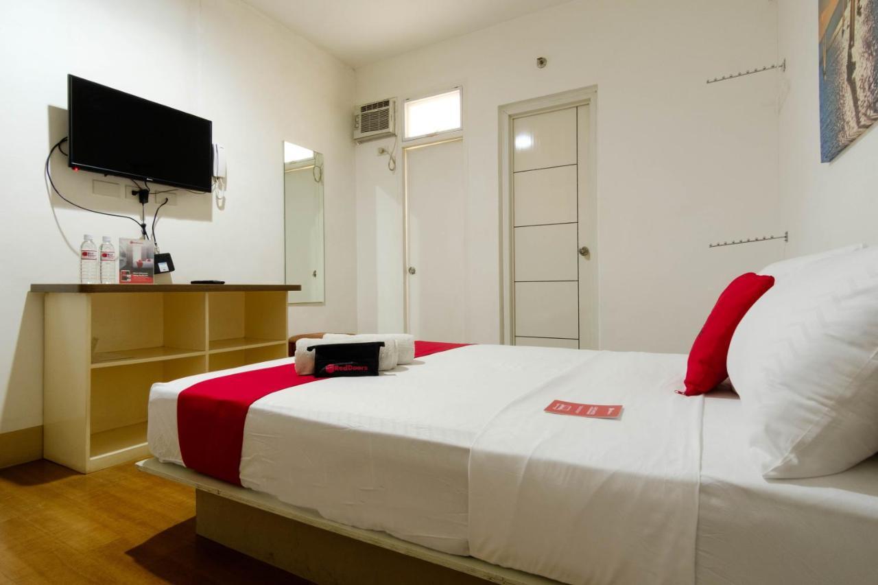 Reddoorz Near V Mapa Station Hotel Manila Kültér fotó